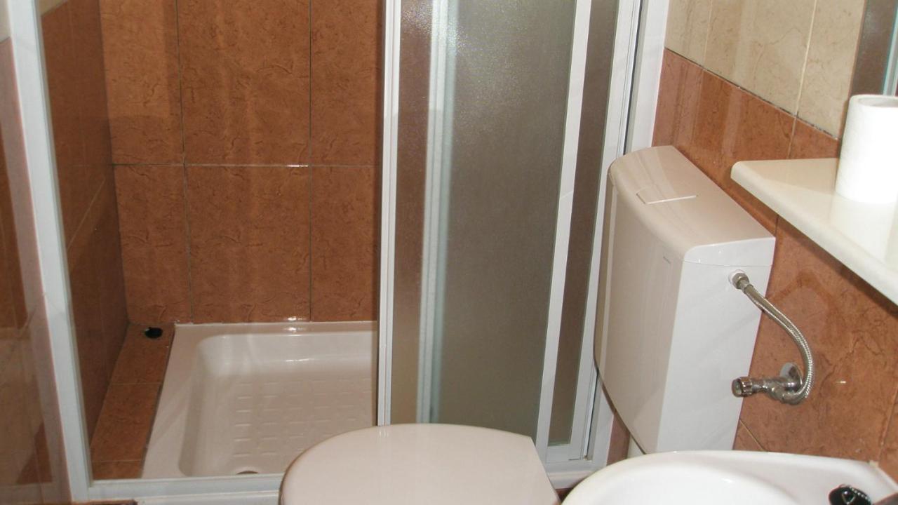Guesthouse Marija Podstrana Eksteriør billede